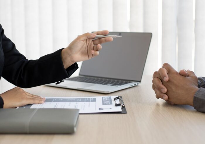 Succesvol solliciteren: het schrijven van een onderscheidend cv en motivatiebrief